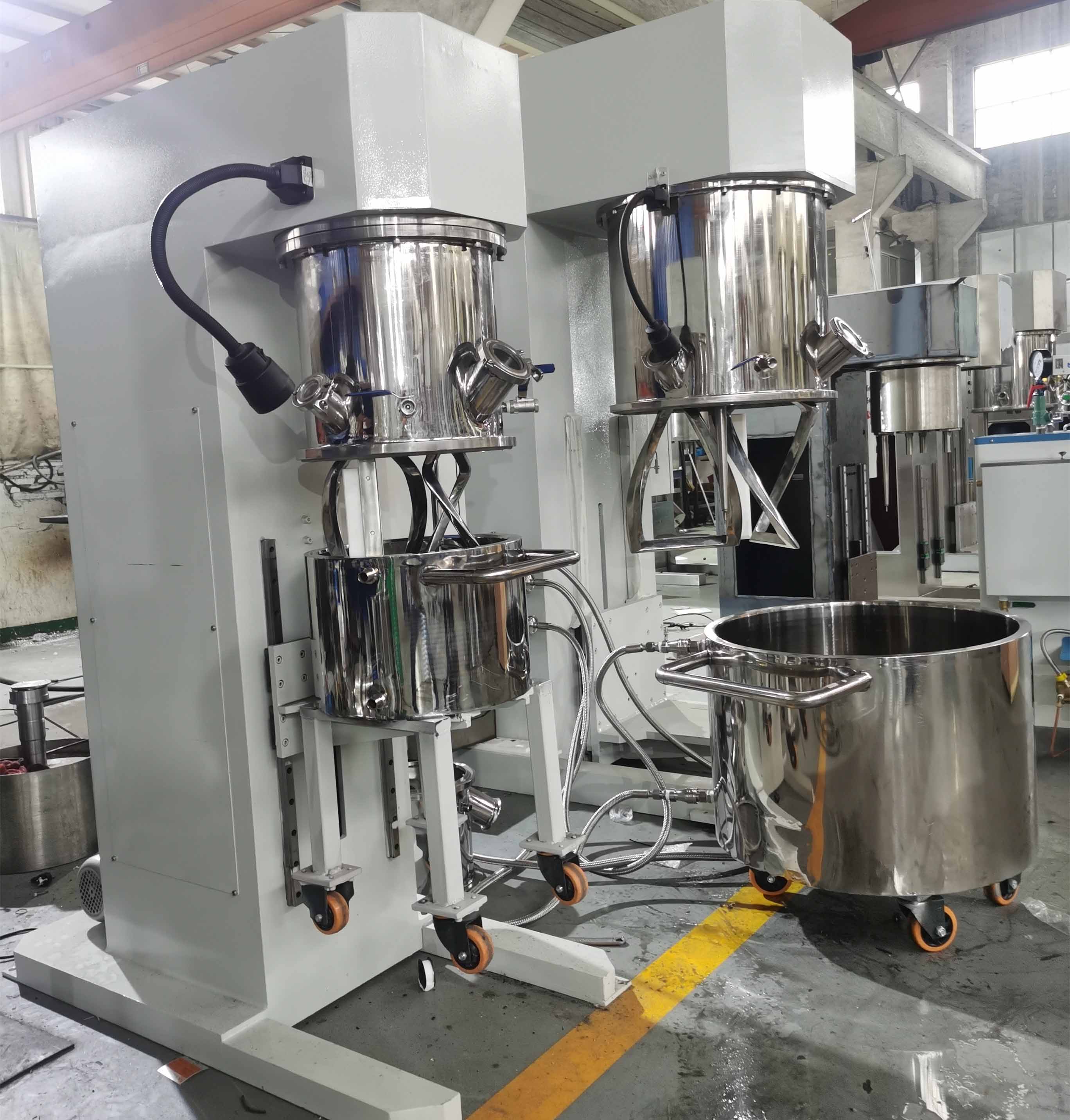 15L和100LCQ9电子游戏带你飞
